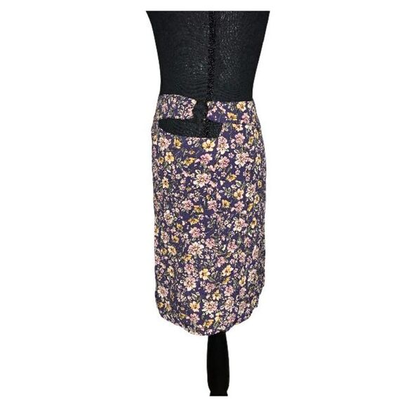Elodie Floral Print Side Cutout Mini Skirt - Picture 4 of 9